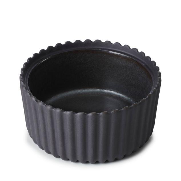 Pekoe Ramekin 10Cl Black Smooth Dark Metal