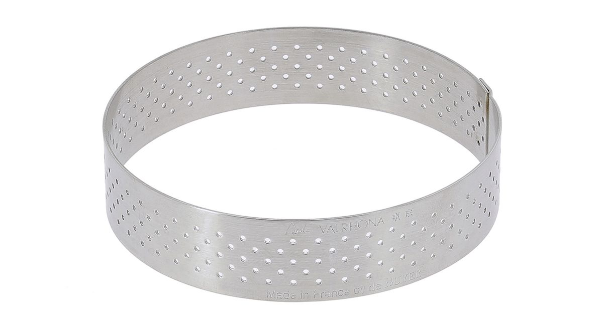 Perforert Ring I Rf Stål Ø7,5 X 2Cm.