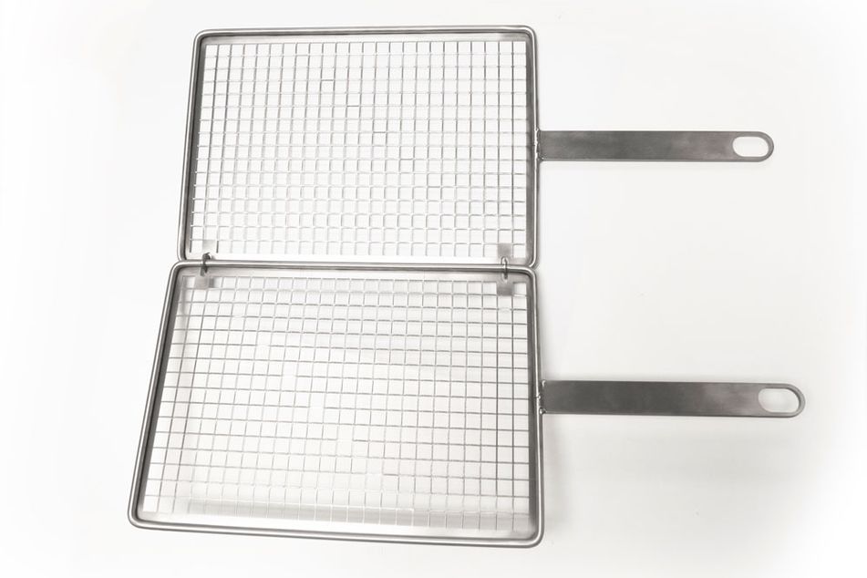 By Bittor Arginzoniz Cod`S Barbel Grill 20X30 Cm