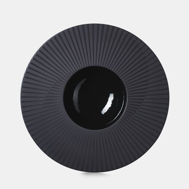 Sphere Plate 30.5cm Glossy Black 18cl